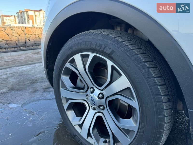 Внедорожник / Кроссовер Ford Explorer 2018 в Киеве