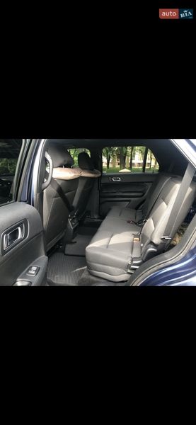 Позашляховик / Кросовер Ford Explorer 2017 в Володимирці