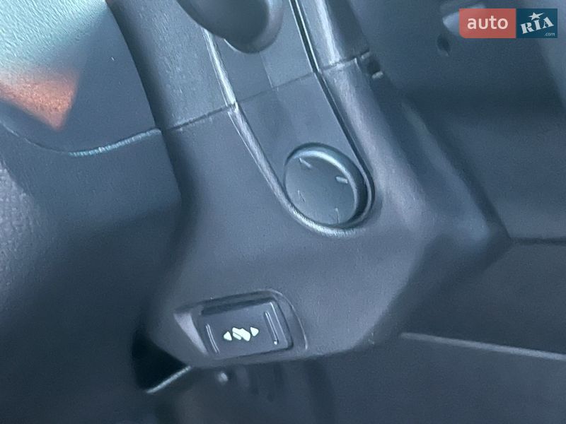 Позашляховик / Кросовер Ford Explorer 2015 в Бродах