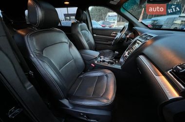 Позашляховик / Кросовер Ford Explorer 2015 в Бродах