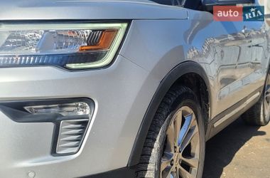 Внедорожник / Кроссовер Ford Explorer 2018 в Тернополе