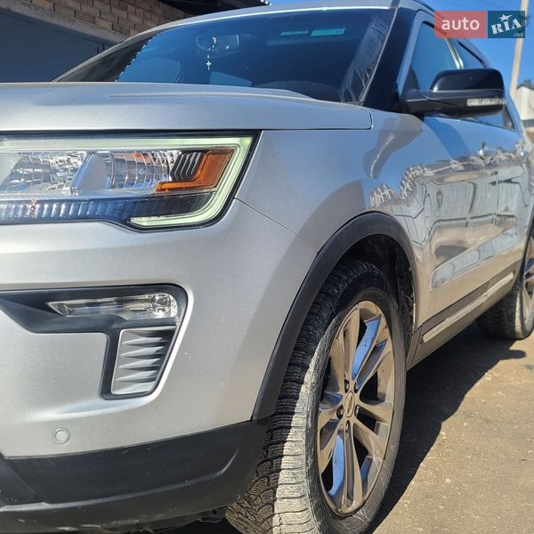 Внедорожник / Кроссовер Ford Explorer 2018 в Тернополе