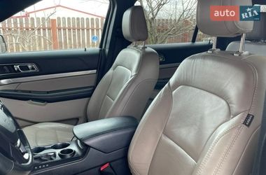 Внедорожник / Кроссовер Ford Explorer 2018 в Тернополе
