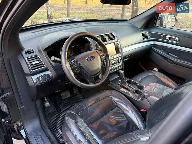 Внедорожник / Кроссовер Ford Explorer 2015 в Киеве фото 25 Внедорожник / Кроссовер Ford Explorer 2015 в Киеве