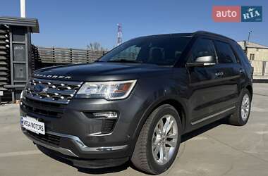 Позашляховик / Кросовер Ford Explorer 2018 в Києві