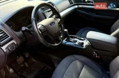 Позашляховик / Кросовер Ford Explorer 2017 в Львові