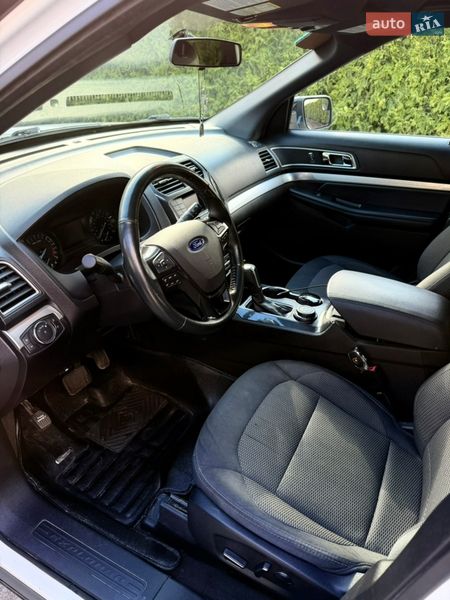 Позашляховик / Кросовер Ford Explorer 2017 в Львові