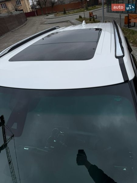 Внедорожник / Кроссовер Ford Explorer 2016 в Черновцах
