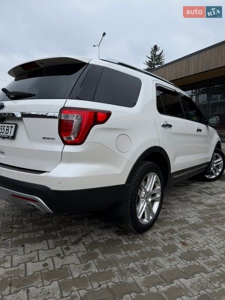 Внедорожник / Кроссовер Ford Explorer 2016 в Черновцах