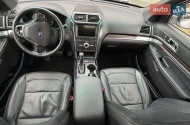 Внедорожник / Кроссовер Ford Explorer 2016 в Черновцах