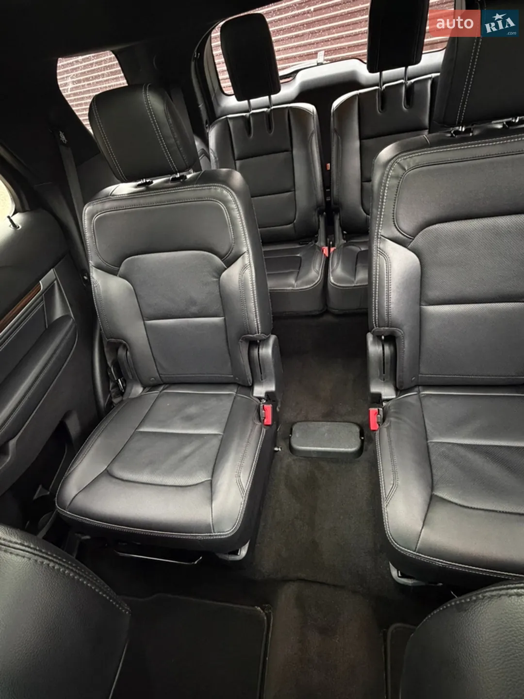 2016 Ford Explorer - мініатюра 72