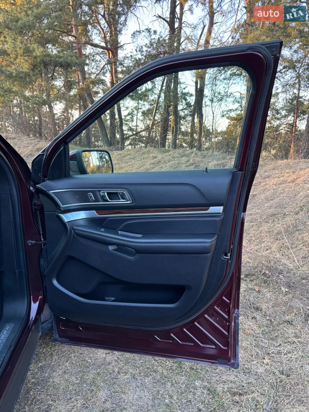 2018 Ford Explorer - мініатюра 18