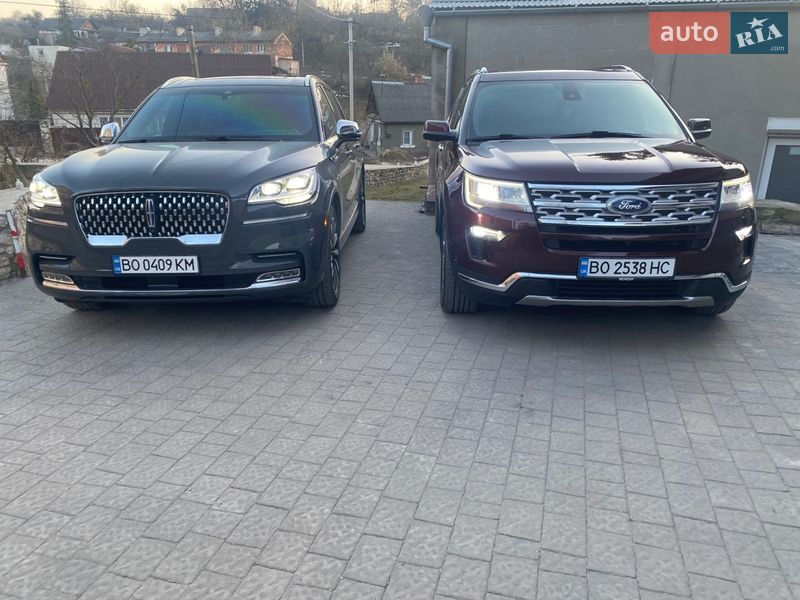 Позашляховик / Кросовер Ford Explorer 2018 в Кременці