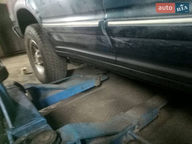 Внедорожник / Кроссовер Ford Explorer 1995 в Вышгороде
