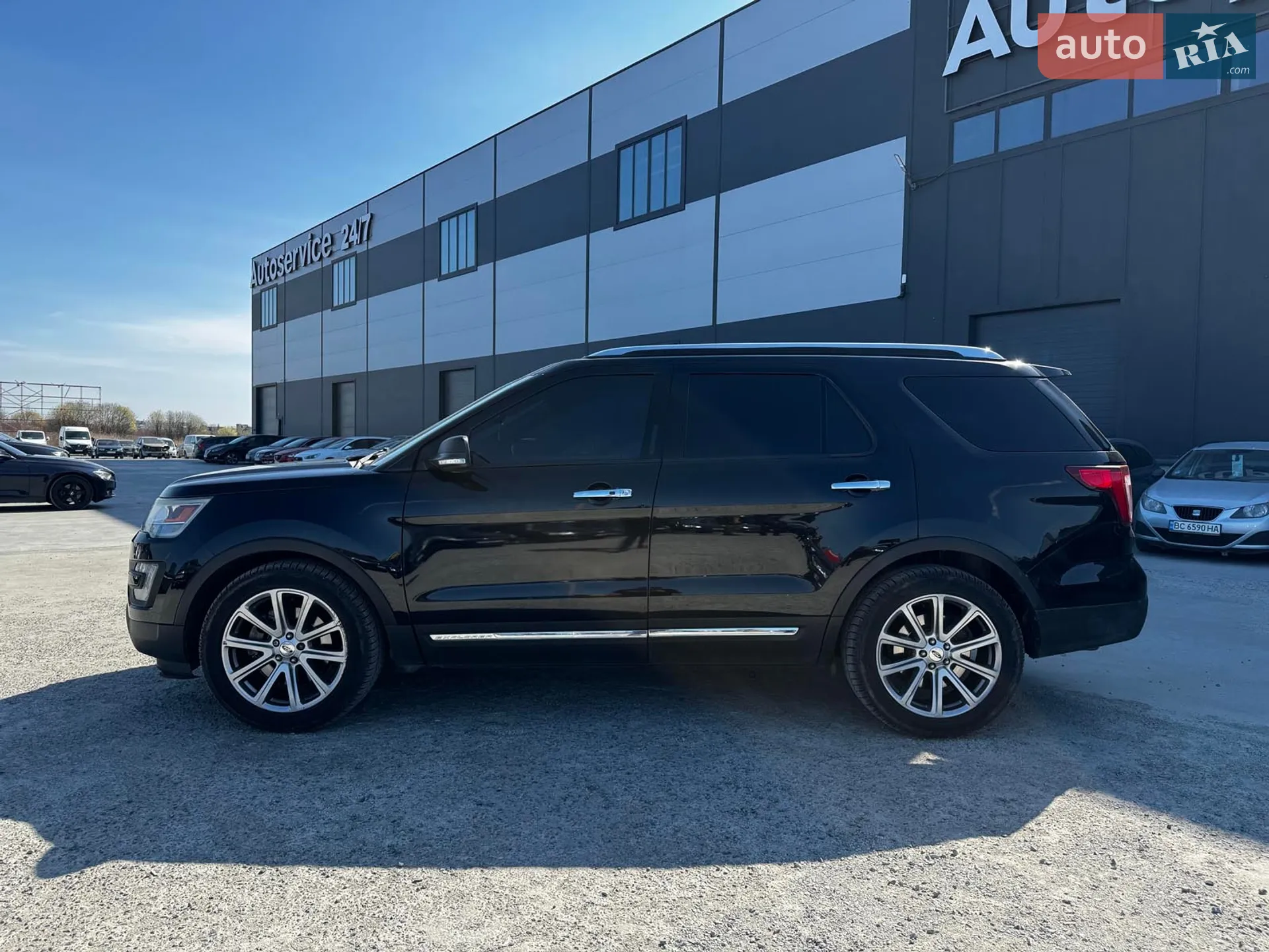 2016 Ford Explorer - мініатюра 10
