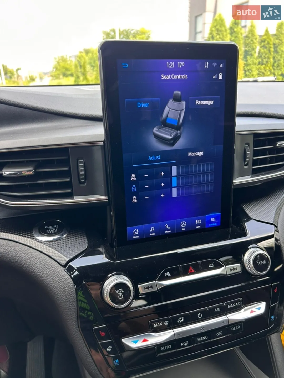 2022 Ford Explorer - мініатюра 46