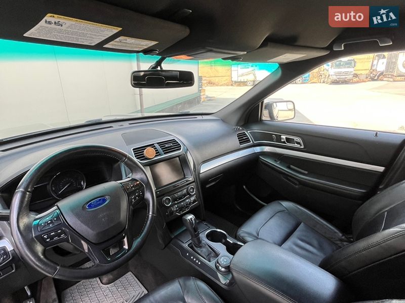Позашляховик / Кросовер Ford Explorer 2015 в Вінниці фото 3 Позашляховик / Кросовер Ford Explorer 2015 в Вінниці