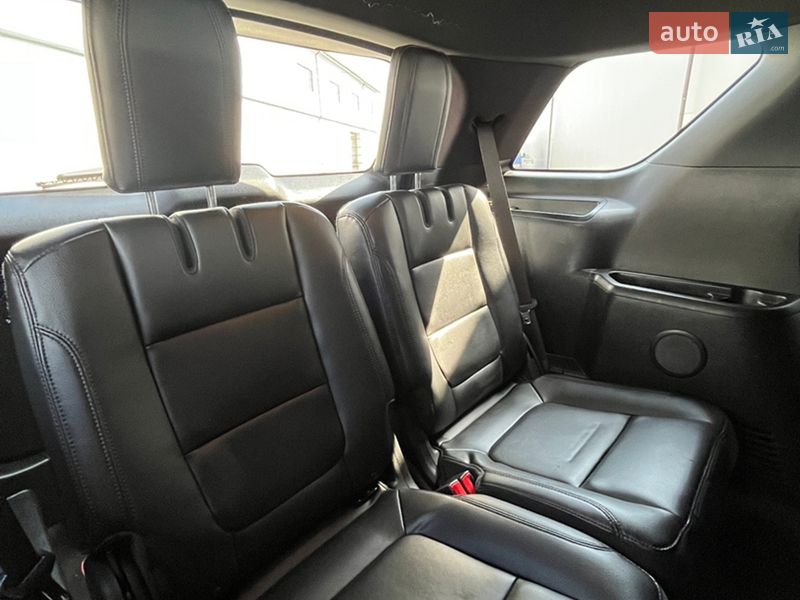 Позашляховик / Кросовер Ford Explorer 2015 в Вінниці фото 32 Позашляховик / Кросовер Ford Explorer 2015 в Вінниці