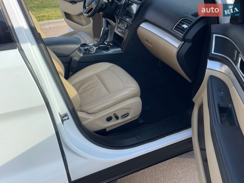 Позашляховик / Кросовер Ford Explorer 2016 в Вінниці