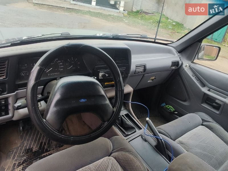 Внедорожник / Кроссовер Ford Explorer 1993 в Вознесенске