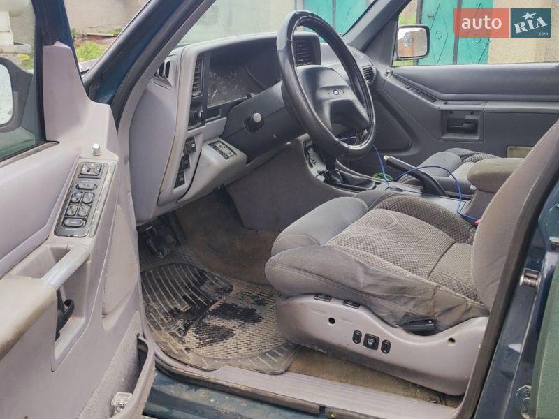 Внедорожник / Кроссовер Ford Explorer 1993 в Вознесенске