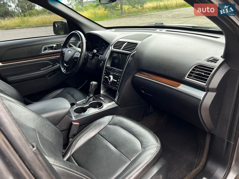 Внедорожник / Кроссовер Ford Explorer 2017 в Львове фото 84 Внедорожник / Кроссовер Ford Explorer 2017 в Львове