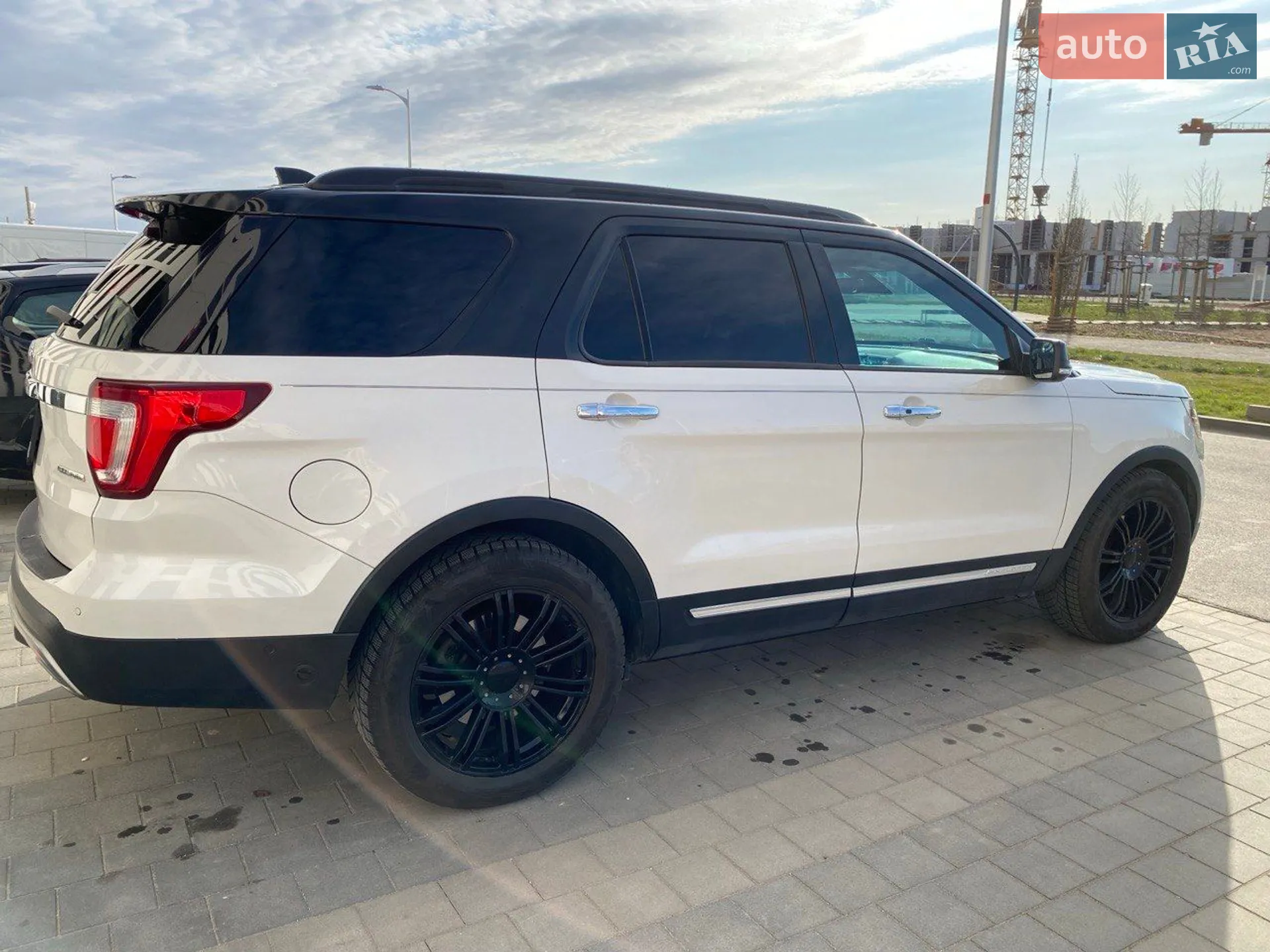 2016 Ford Explorer - мініатюра 14