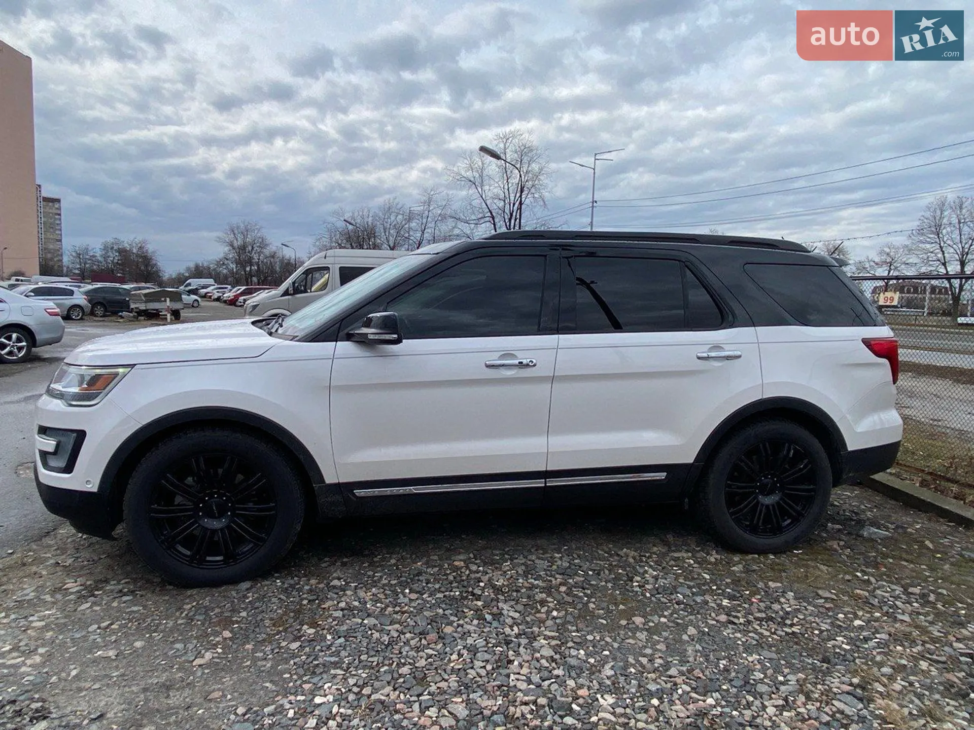 2016 Ford Explorer - мініатюра 19