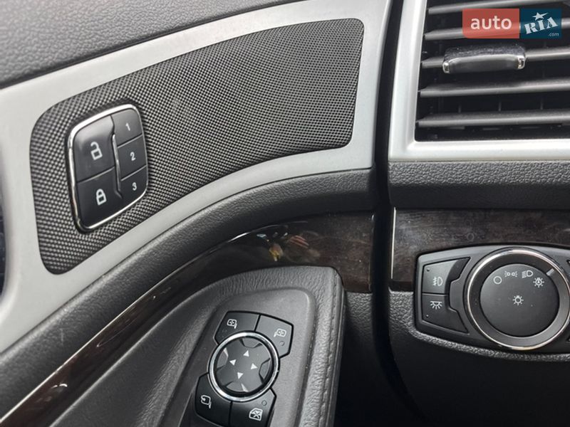 Внедорожник / Кроссовер Ford Explorer 2014 в Киеве фото 37 Внедорожник / Кроссовер Ford Explorer 2014 в Киеве