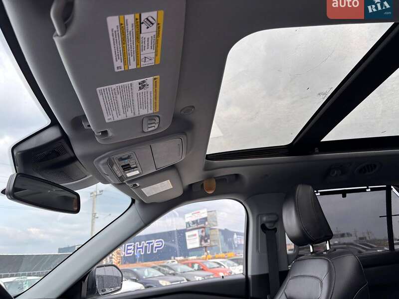 Позашляховик / Кросовер Ford Explorer 2021 в Львові фото 33 Позашляховик / Кросовер Ford Explorer 2021 в Львові