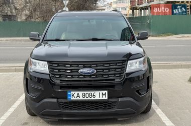 Внедорожник / Кроссовер Ford Explorer 2015 в Вишневом