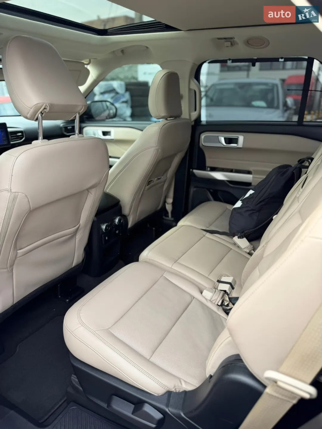 2021 Ford Explorer - мініатюра 21