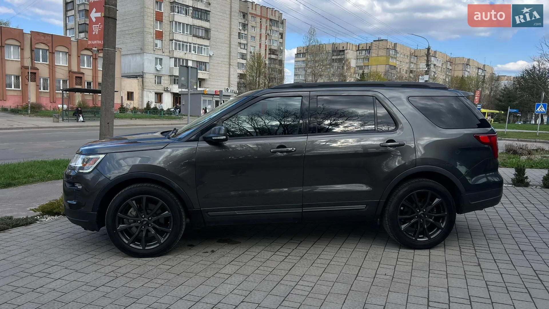 2019 Ford Explorer - мініатюра 5