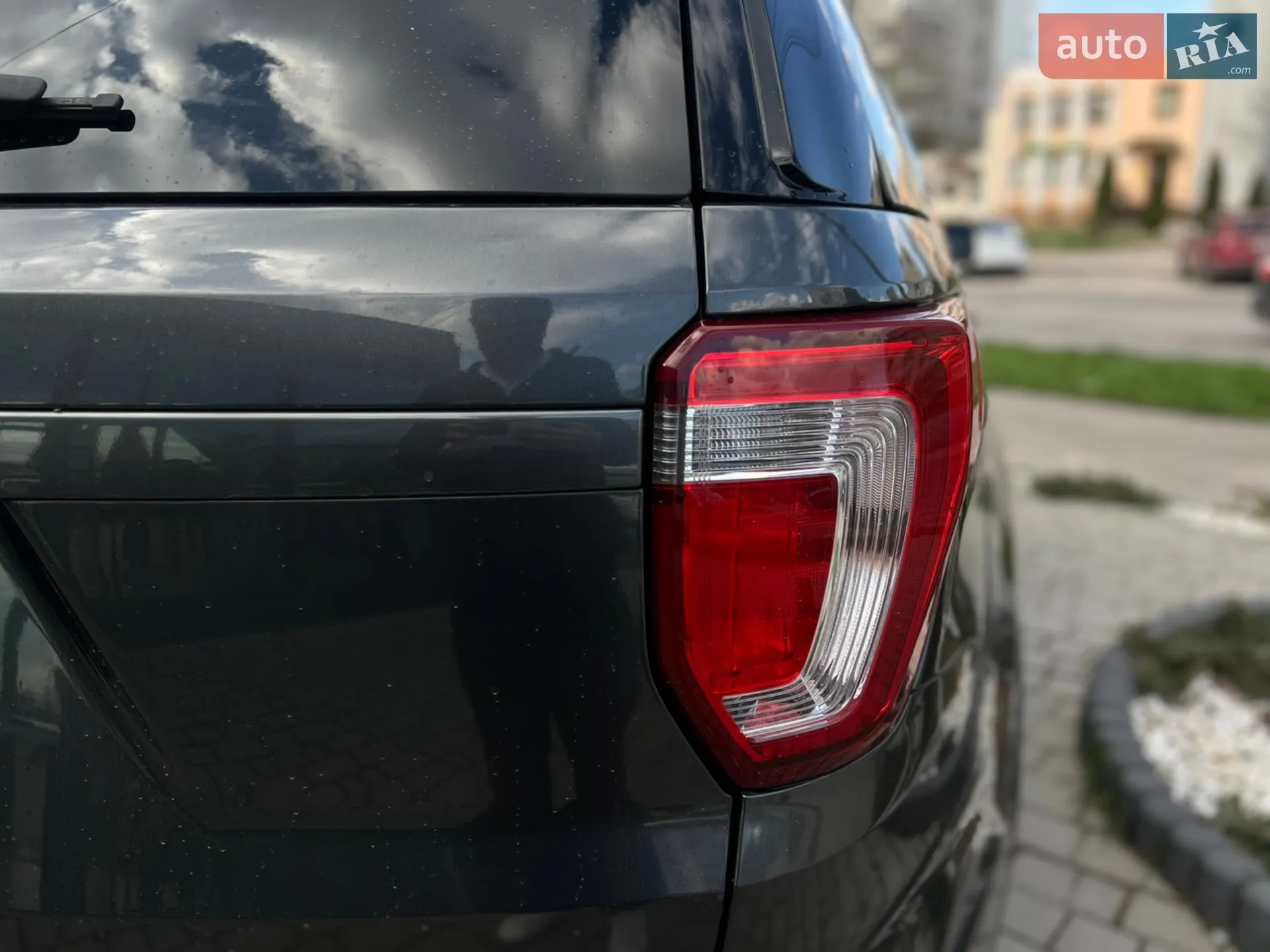 2019 Ford Explorer - мініатюра 9