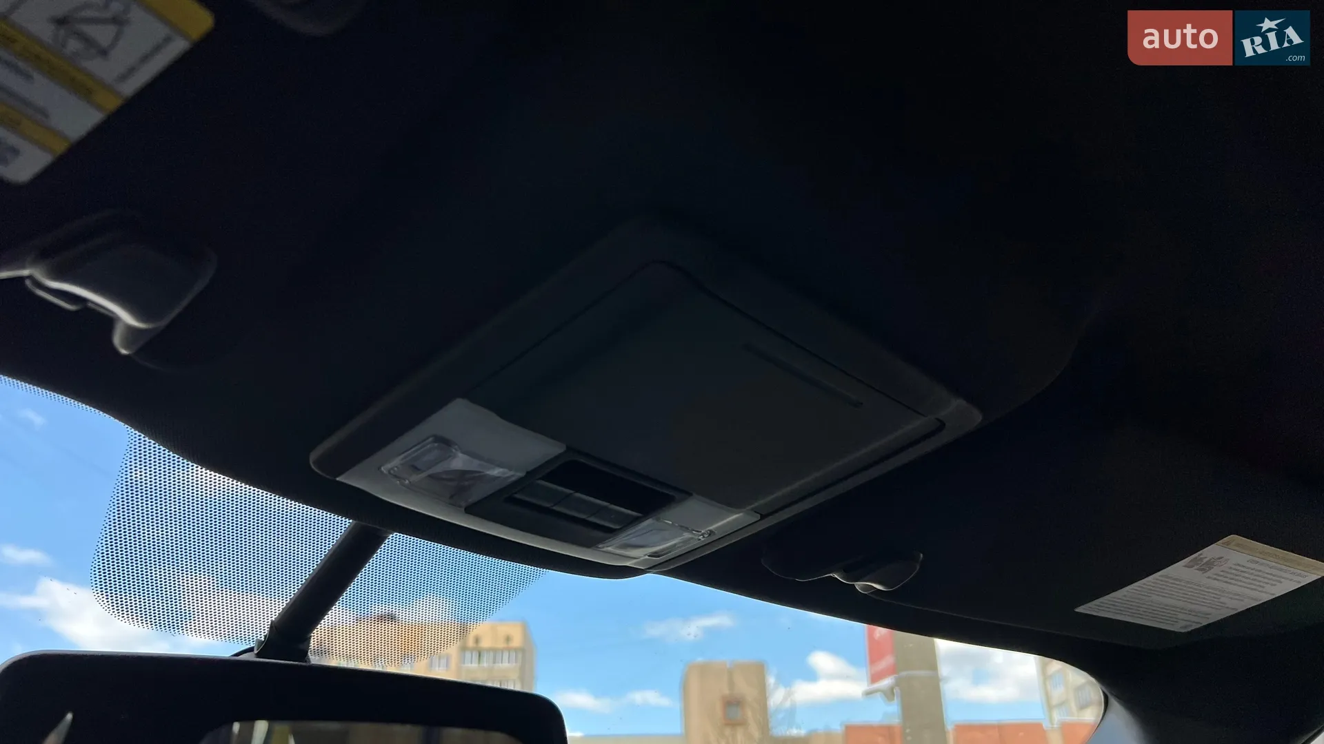 2019 Ford Explorer - мініатюра 24