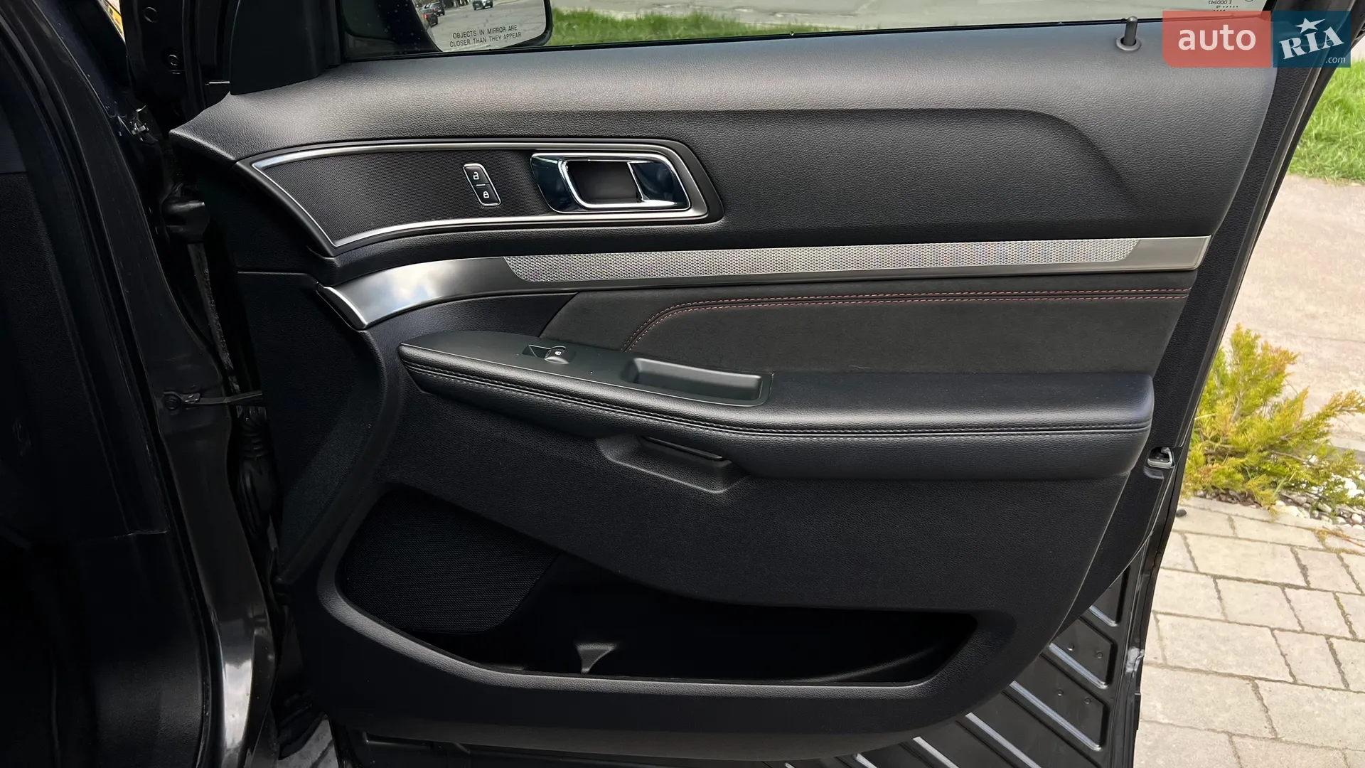 2019 Ford Explorer - мініатюра 41