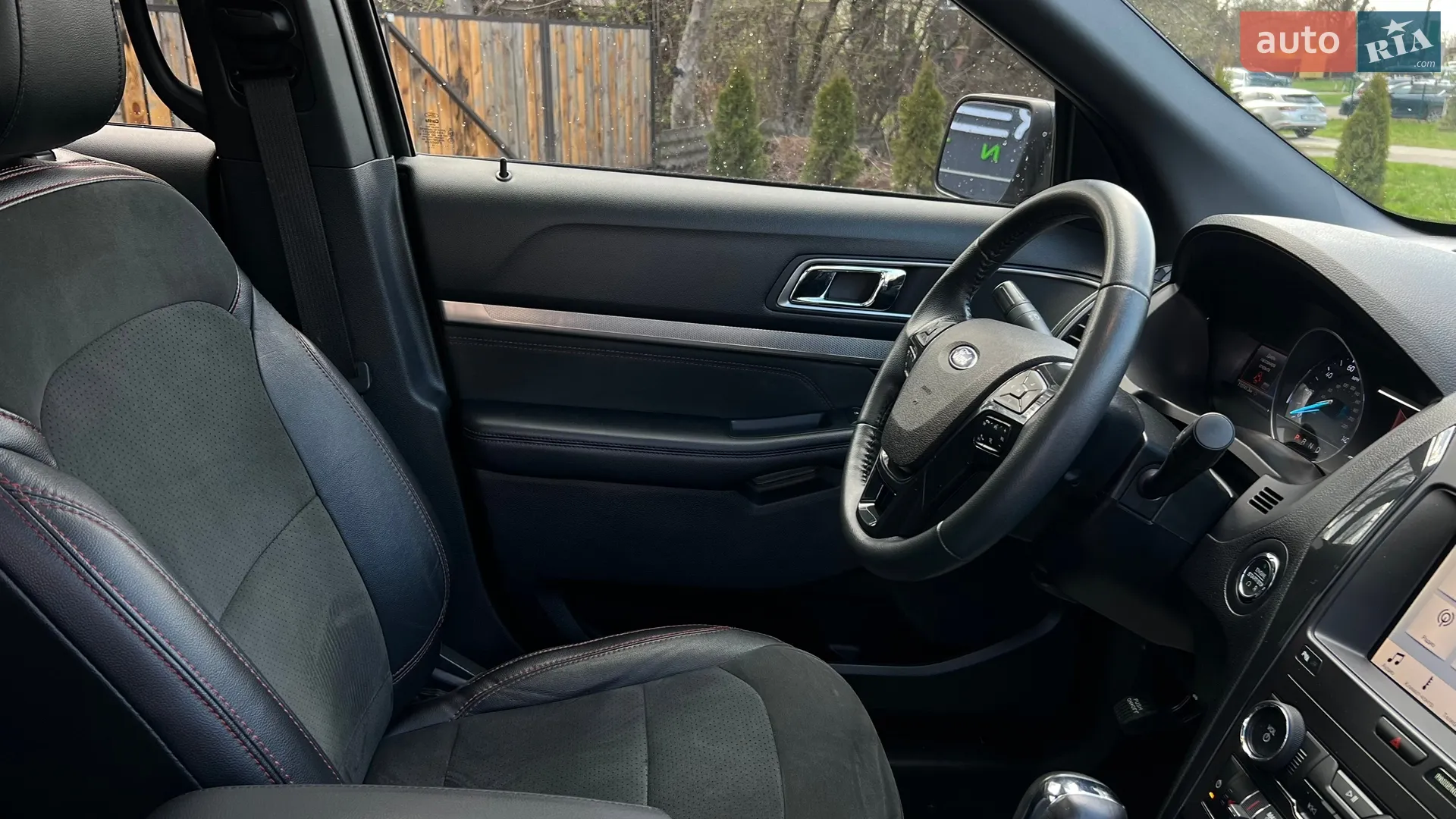 2019 Ford Explorer - мініатюра 44