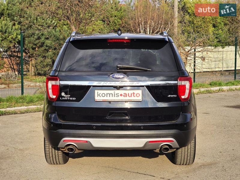 Внедорожник / Кроссовер Ford Explorer 2016 в Хмельницком