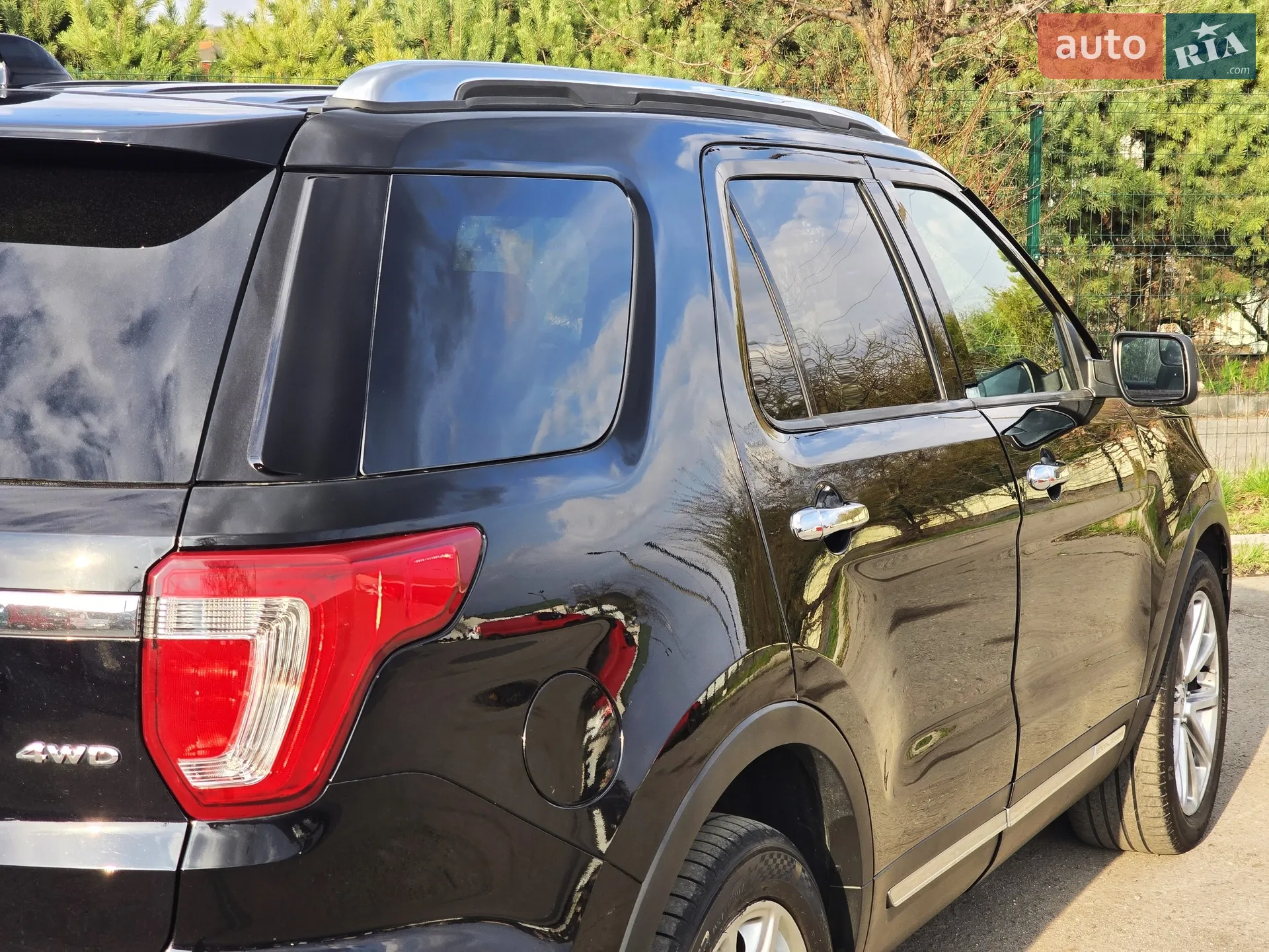 2016 Ford Explorer - мініатюра 80