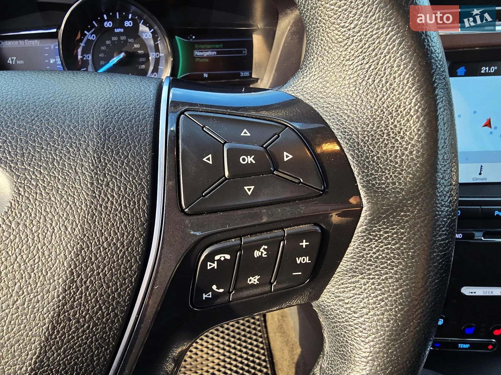 2016 Ford Explorer - мініатюра 35