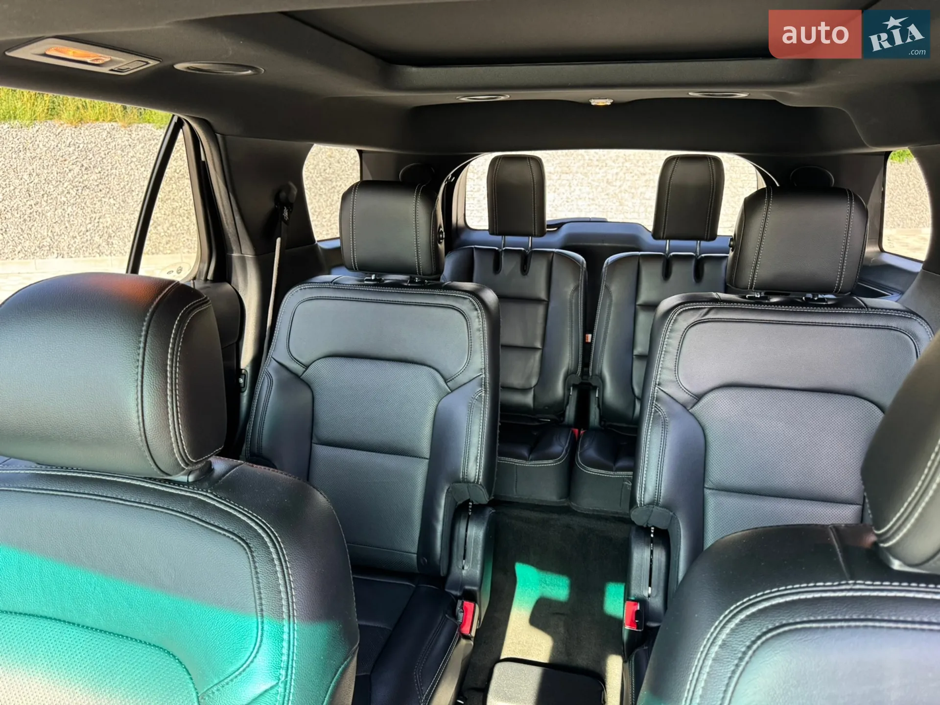 2016 Ford Explorer - мініатюра 26