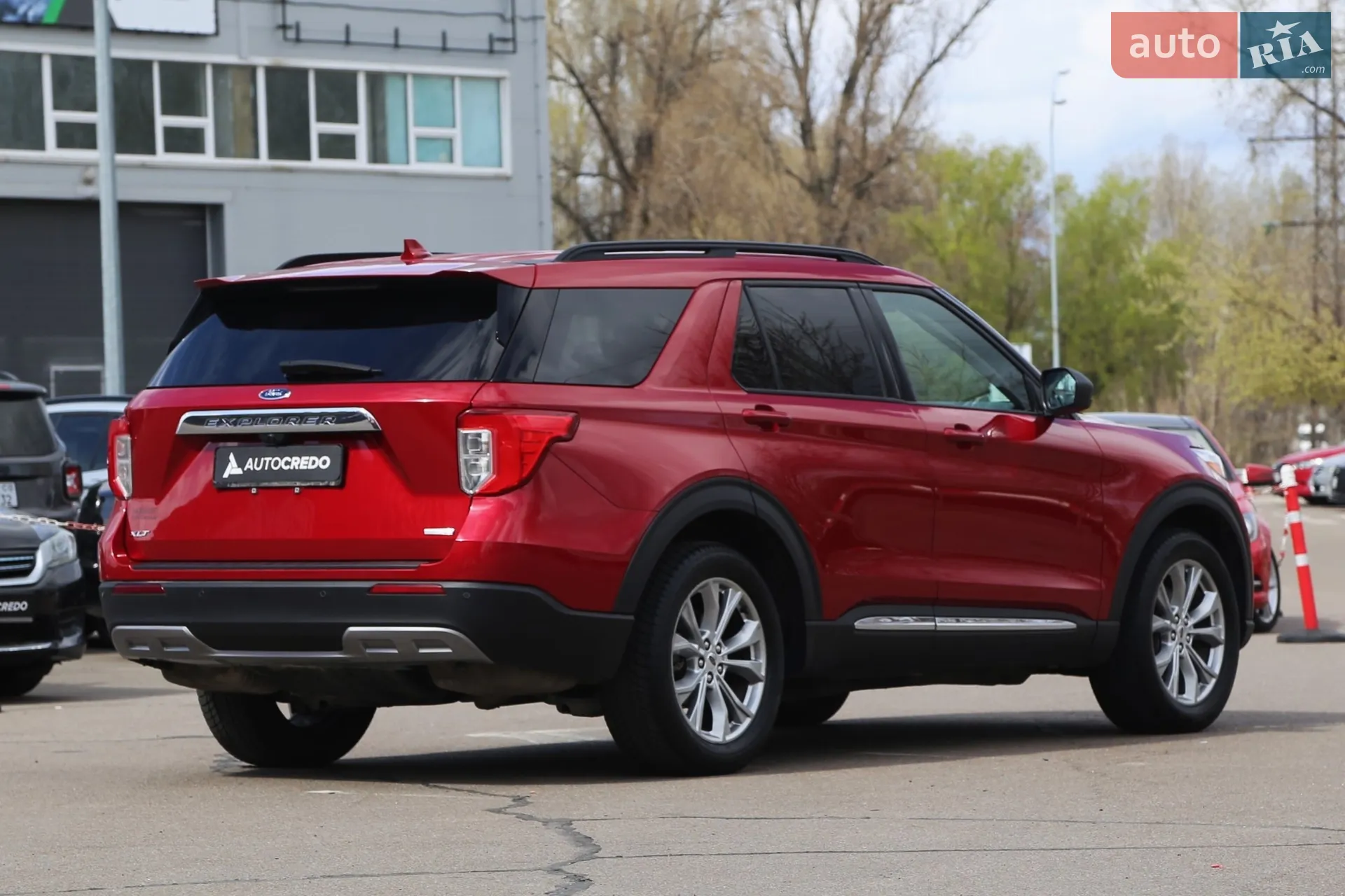 2019 Ford Explorer - мініатюра 6