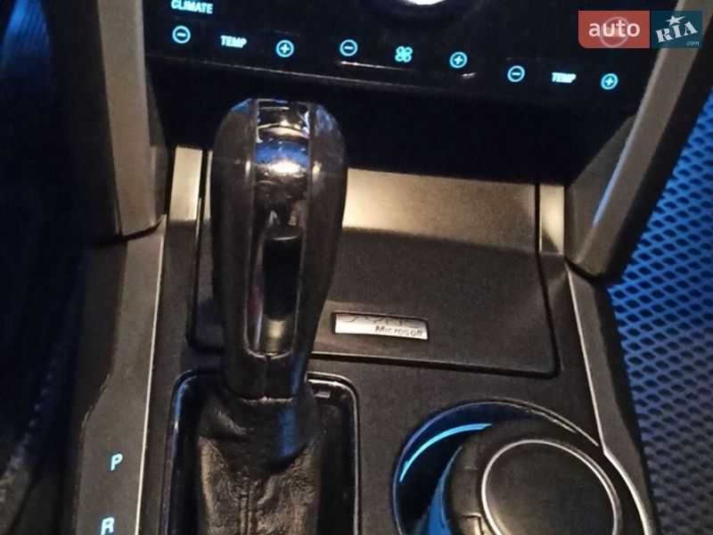 Позашляховик / Кросовер Ford Explorer 2011 в Чернівцях