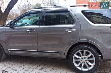 Позашляховик / Кросовер Ford Explorer 2011 в Чернівцях