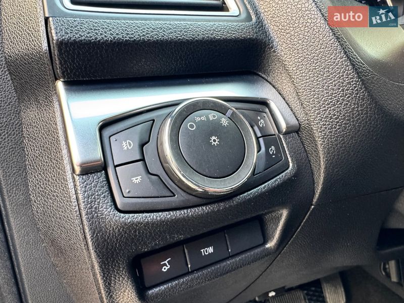 Позашляховик / Кросовер Ford Explorer 2017 в Одесі