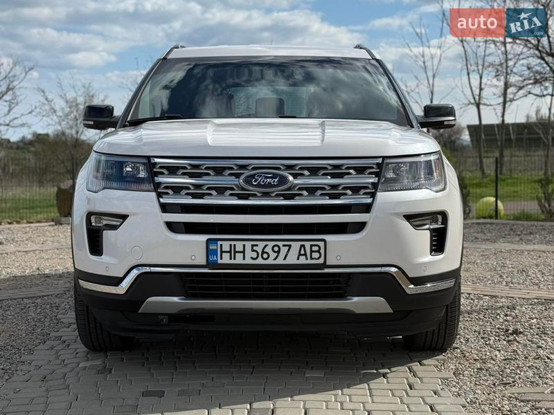 Внедорожник / Кроссовер Ford Explorer 2018 в Южном