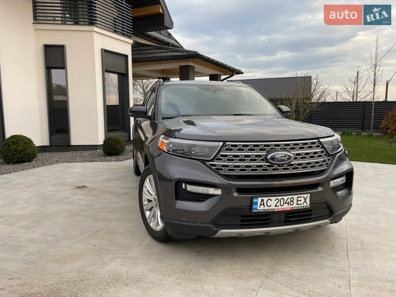 2020 Ford Explorer - мініатюра 25