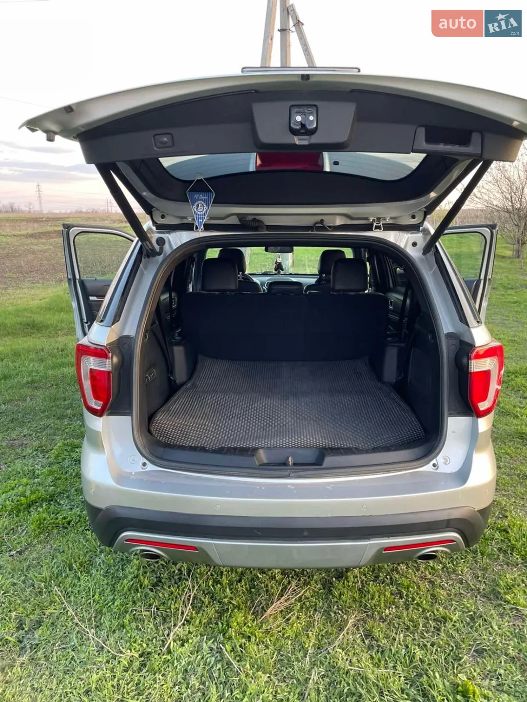 2015 Ford Explorer - мініатюра 31