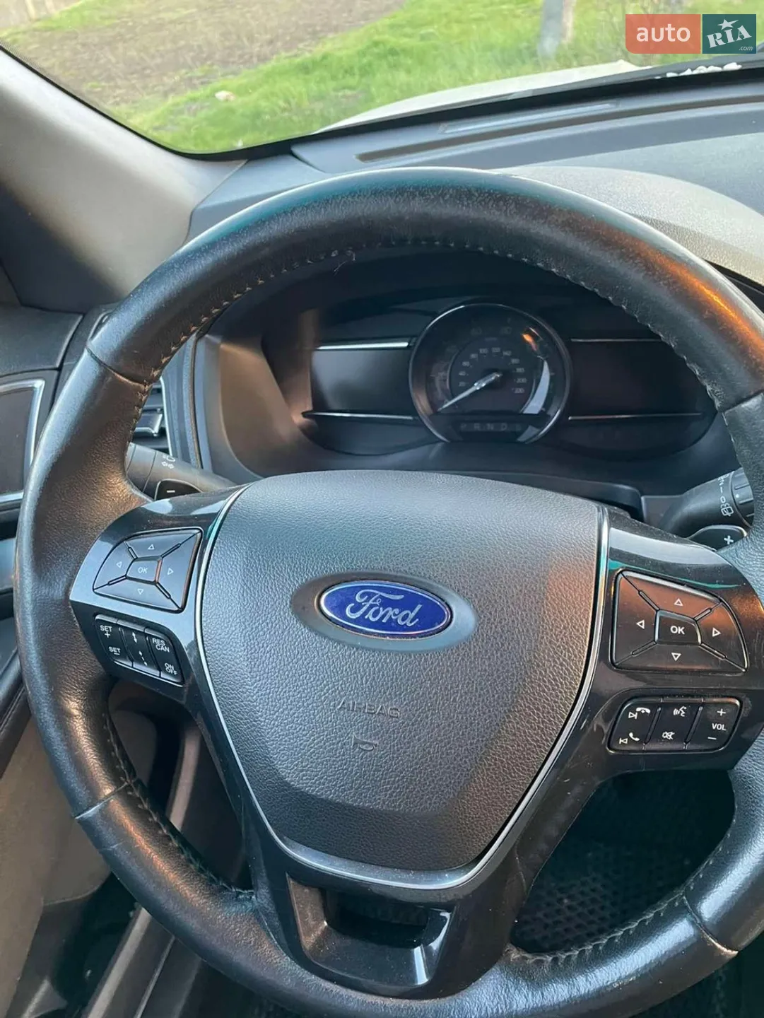 2015 Ford Explorer - мініатюра 34