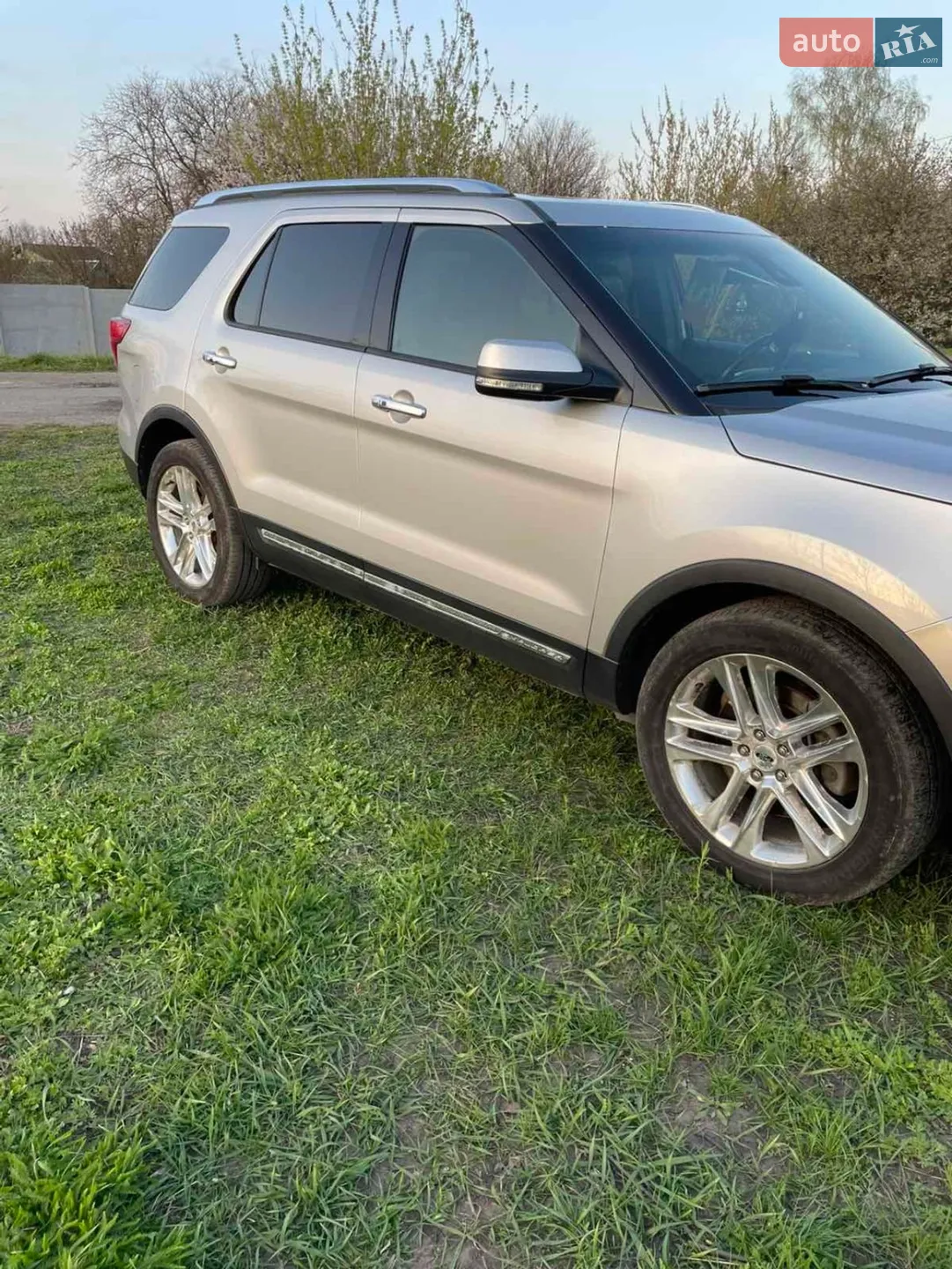 2015 Ford Explorer - мініатюра 51